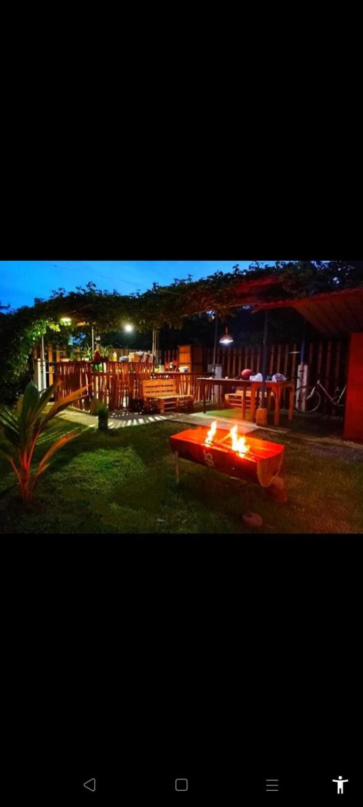 Hilltop Bungalow Hotel Mirissa Exterior photo